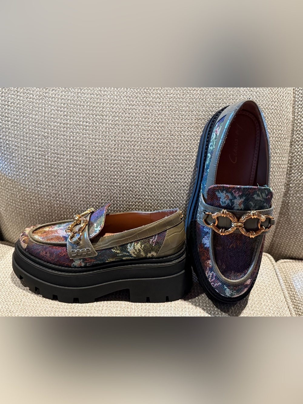 NWOT Circus by Sam Edelman Platform Sz 9 Women’s Floral Loafers
